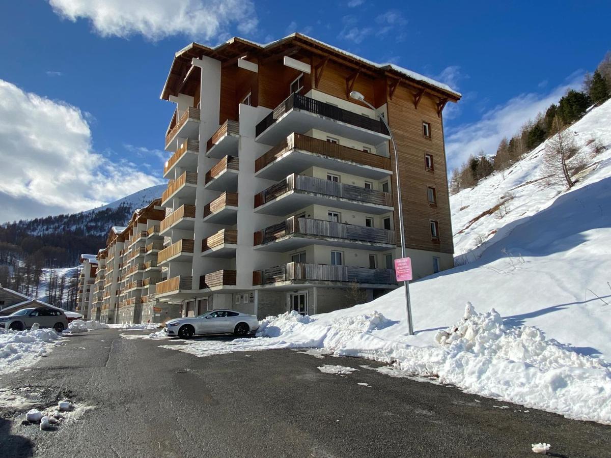 3 pièces la Foux d Allos vue montagne et station Esterno foto